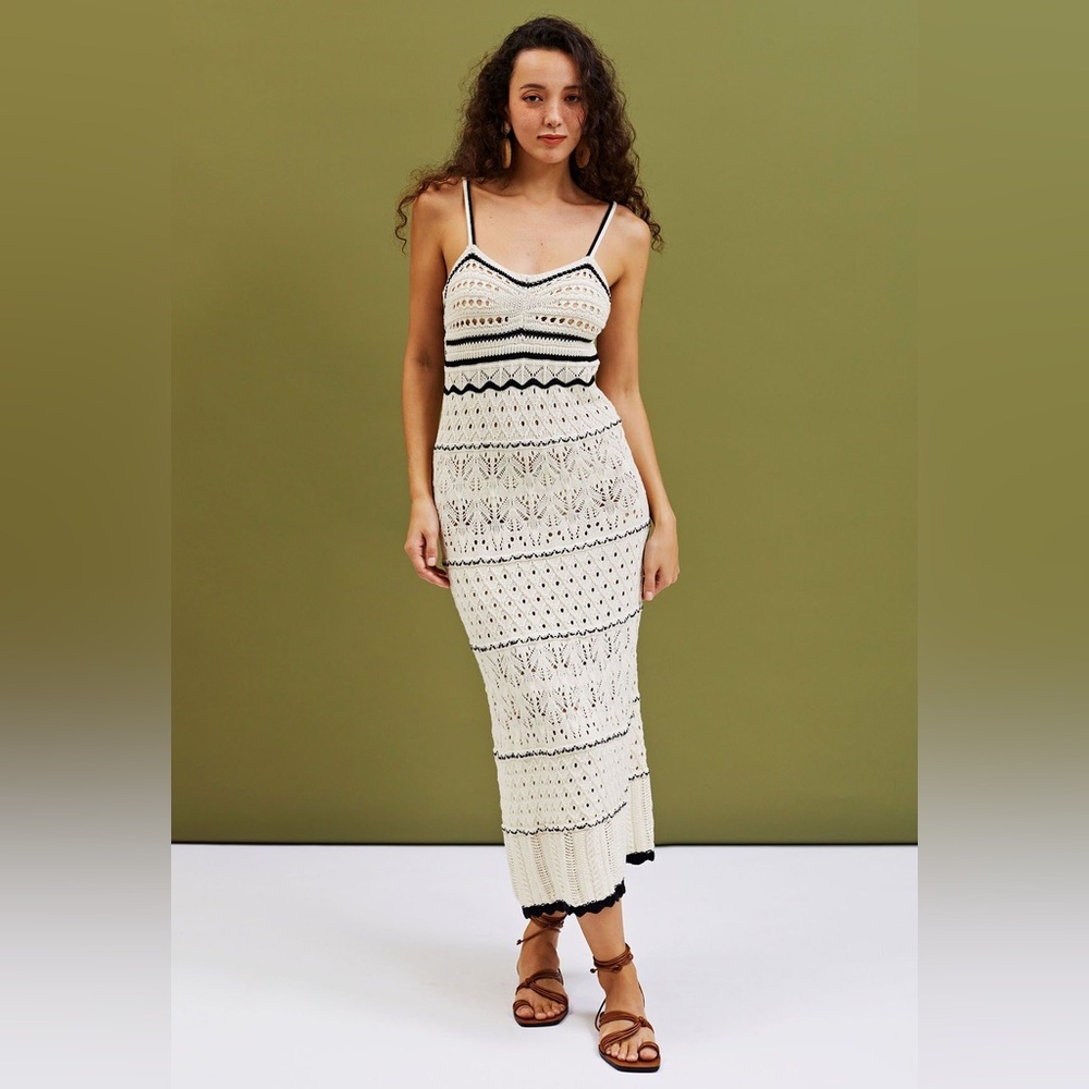 CONTRAST LINES HOLLOW OUT KNIT CAMI DRESS